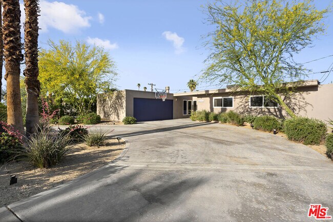 Photo - 45900 Quailbrush St