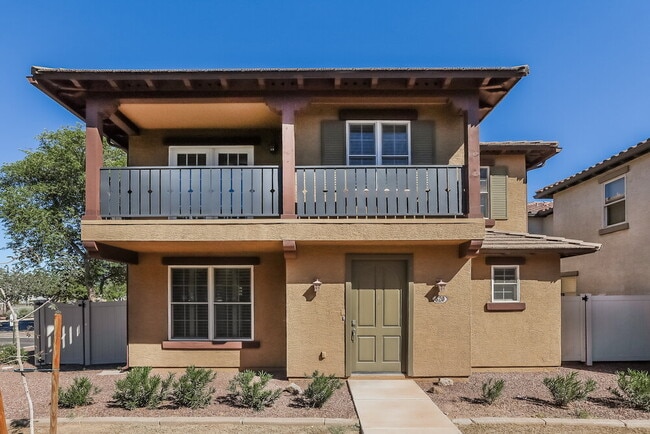 Building Photo - 820 S Adam Way