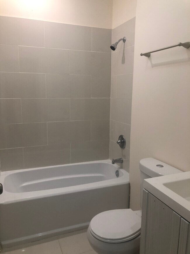 Photo - 4443 W Gladys Ave