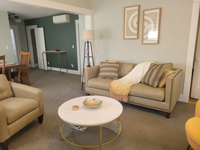 Photo - Charming Historical Home, Desirable Downtown Location. Flexible Lease Terms, 30-day Min. All Util...