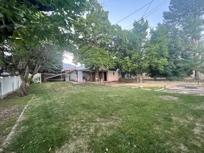 Photo - 3645 Gramercy Ave