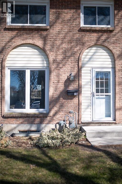 Photo - 27 Turner Dr