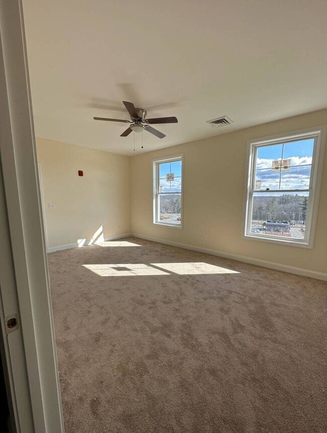 Residences at Merrimack 360