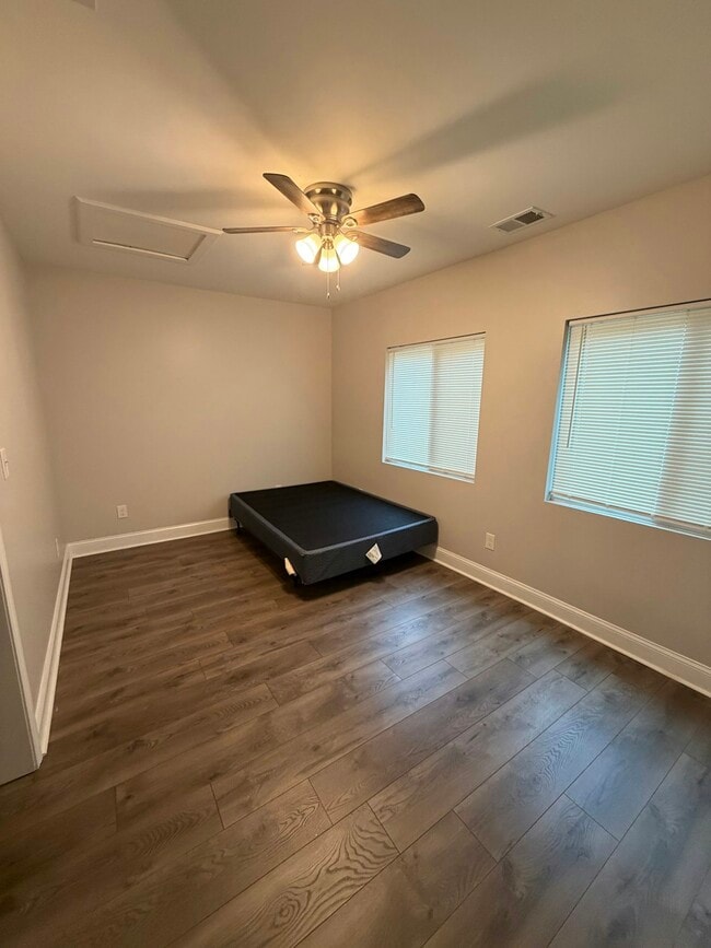 Photo - 738 M St