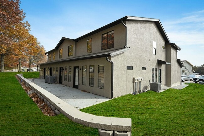 Photo - Two Bedroom Twin Villa with Attached 1-Car Garage