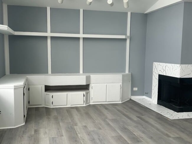 Photo - 15 Polk Ct Unit B