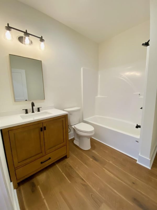 Photo - 503 Cottage Wy