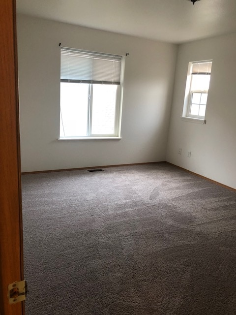 Master Bedroom - 468 W Shore Dr