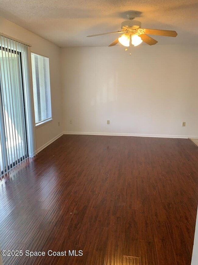 Photo - 3595 Sable Palm Ln Unit M