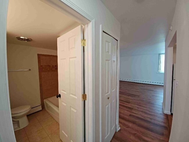 Photo - 1861 W 13 Mile Rd