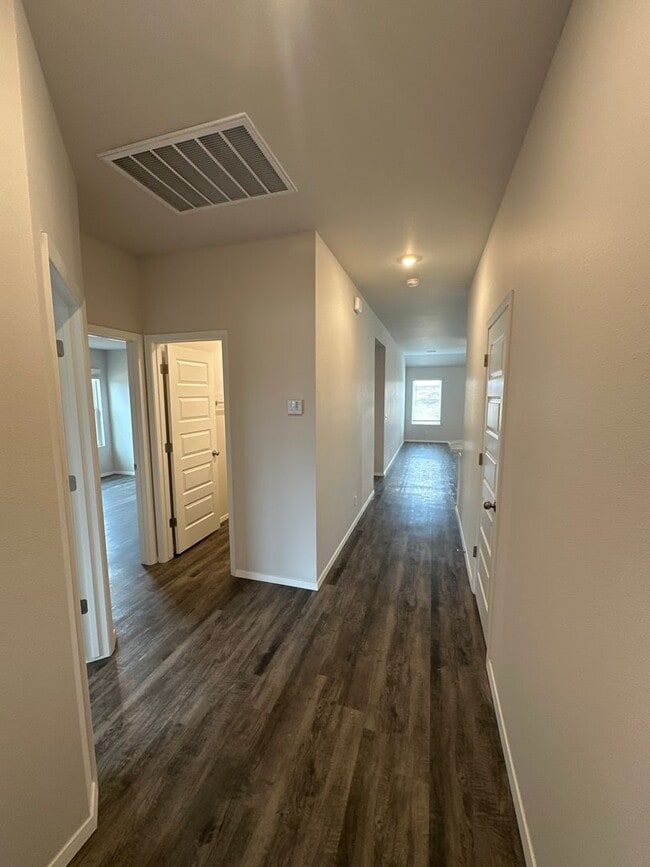Photo - Now Pre-Leasing — Spacious 3 Bed, 2 Bath Home in Park Place!