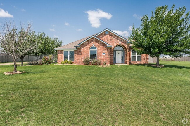 Building Photo - 15702 Outback Trail Rental