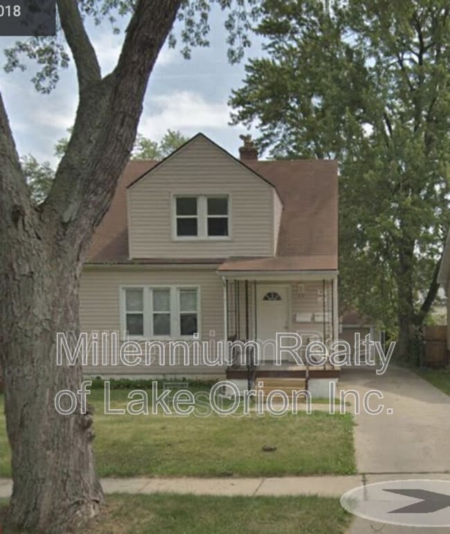 Building Photo - 78 E Fairmount Ave Unit #1
