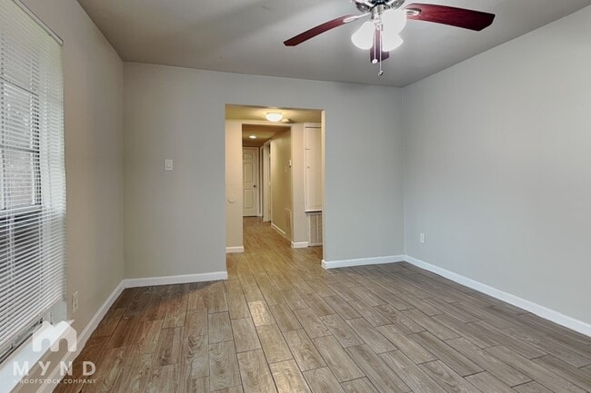 Photo - 4523 Bayou Vista Dr