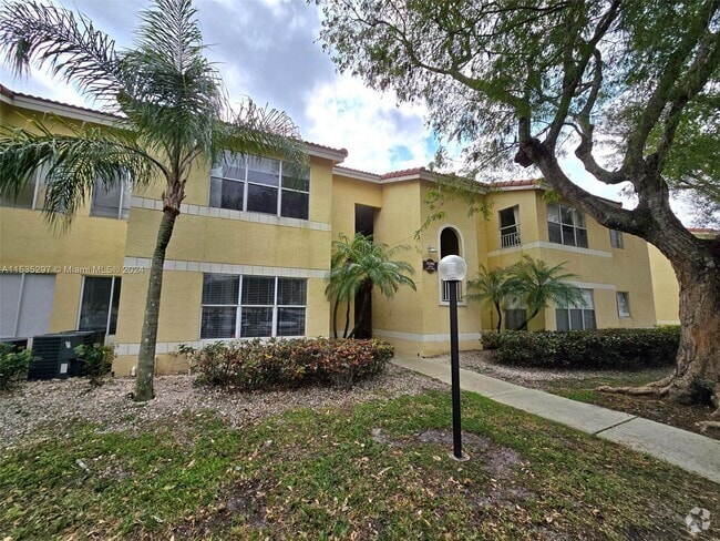 Building Photo - 12400 Vista Isles Dr Unit 1426 Rental