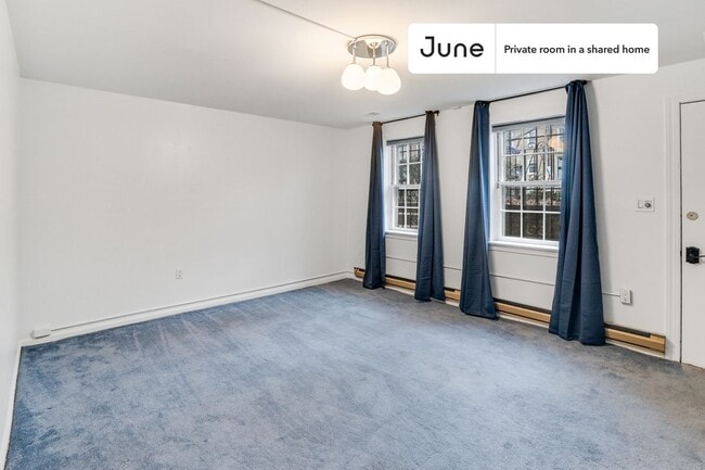 Photo - Room in Shared 7 bed/3.5 bath home Unidad C