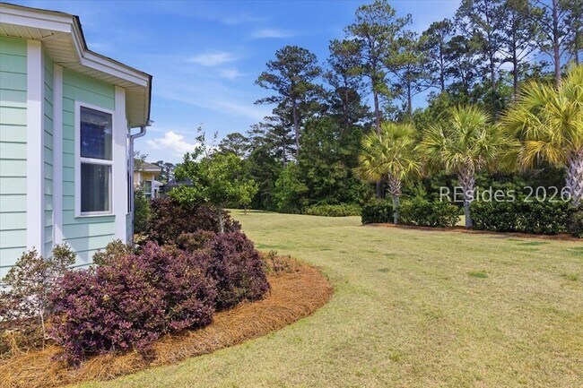 144 Coral Reef Wy