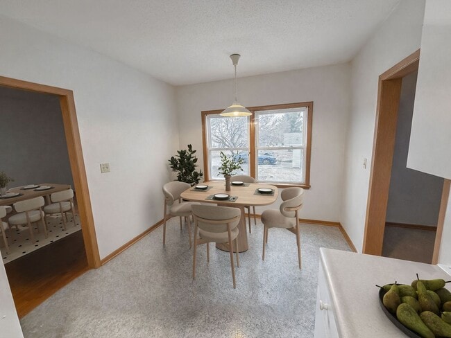 Photo - 5212 Lincoln Way