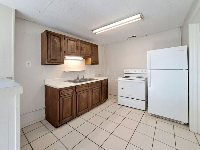 Photo - 2713 Rodman St