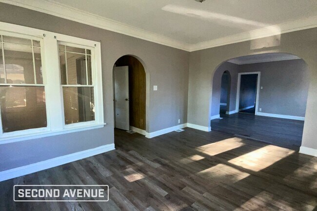 Photo - 12439 S Perry Ave