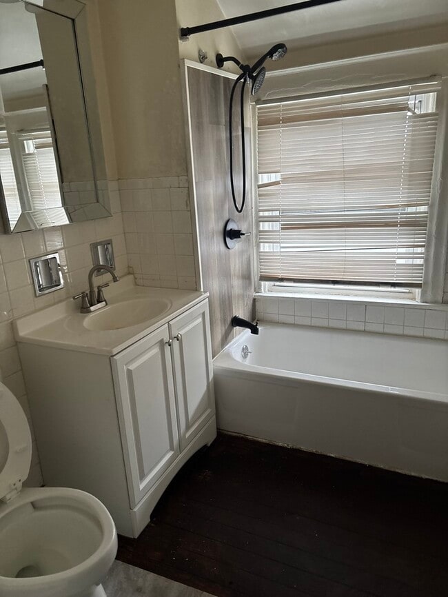 Photo - 2 bed 1 bath single family