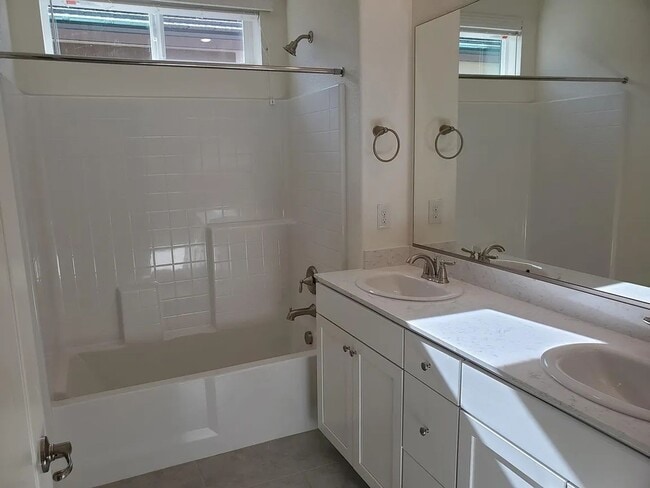 Photo - 1235 Barn Owl Dr