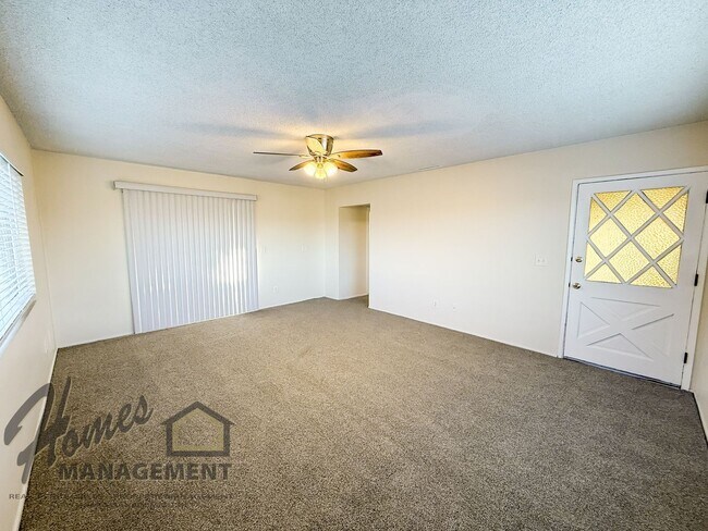 Photo - Homes Management - 2 Bed, 1.5 Bath Duplex ...