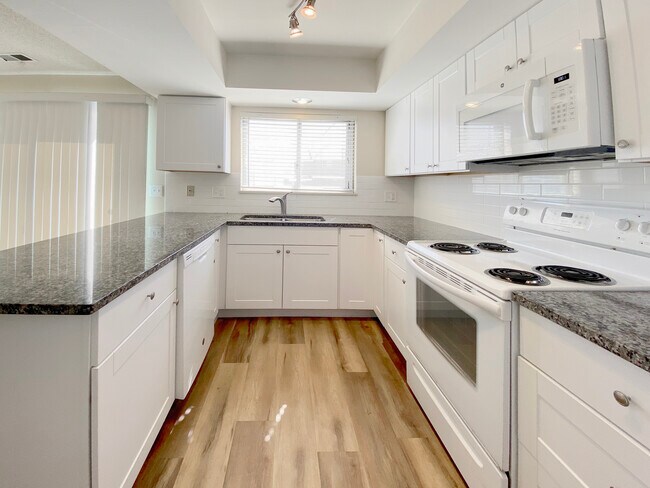 Photo - 9206 E Mansfield Ave