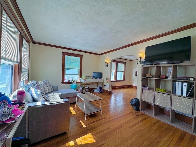 Photo - 42 Flett Rd Unit 1