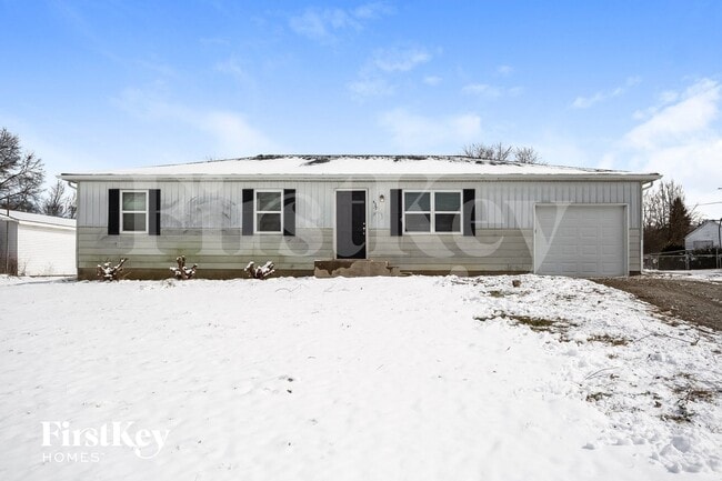 Building Photo - 439 Fox Cir