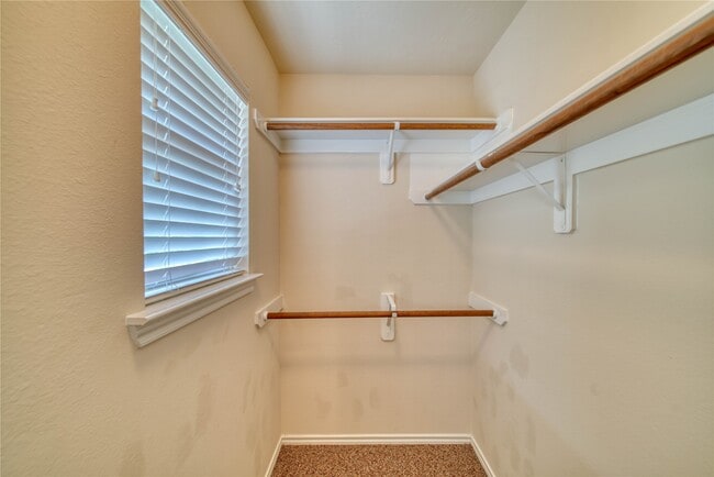 Building Photo - 43 Whitekirk Pl