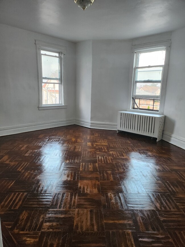 Building Photo - 2519 Curtis St Unit 2 Rental