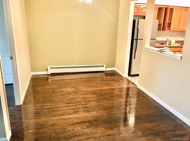 Photo - 41-22 40th St Unit 3FL