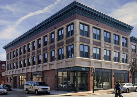 Primary Photo - Chelsea Square Apartments