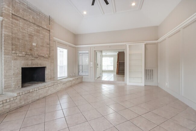 Photo - 20003 Atasca Villas Dr