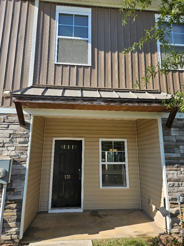 Building Photo - 131 Hunters Grove Dr Rental