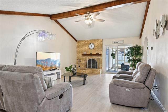 Photo - 2106 Avalon Ln