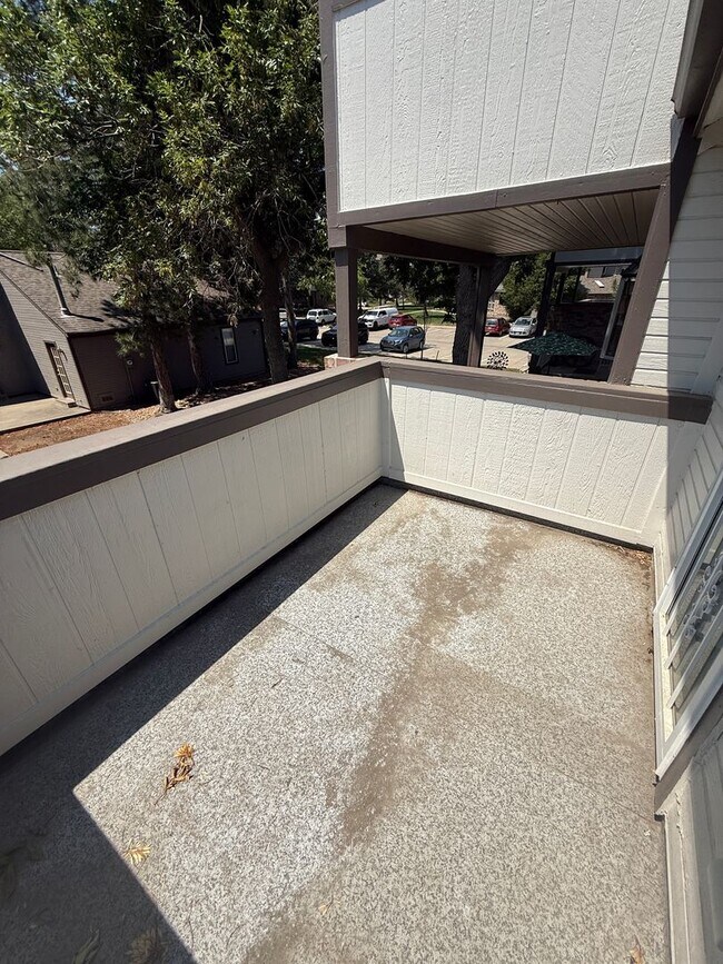 Photo - Updated 2 bedroom, 2 1/2 bath in Wheat Ridge