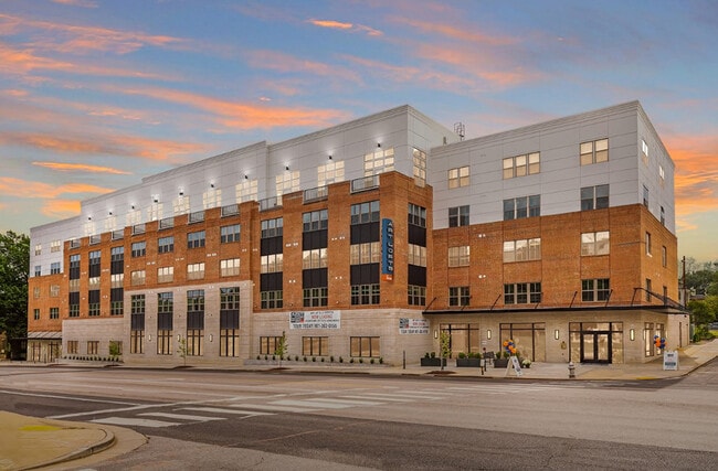 Fantastic Midtown Location