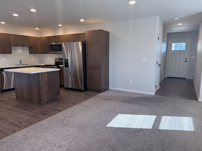 Photo - Stunning 4 Bedroom Townhome - $500 SPECIAL MOVE IN CREDIT