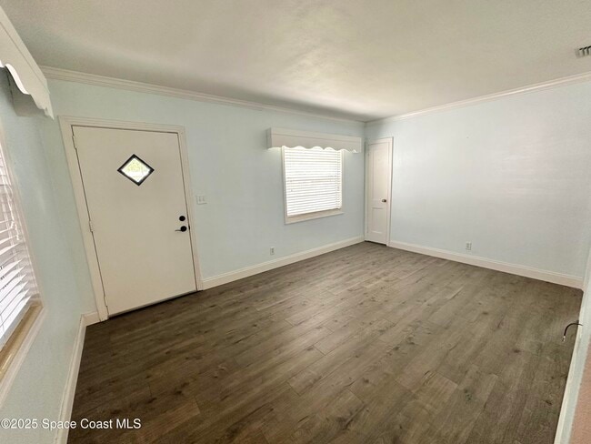 Photo - 350 Vesta Cir