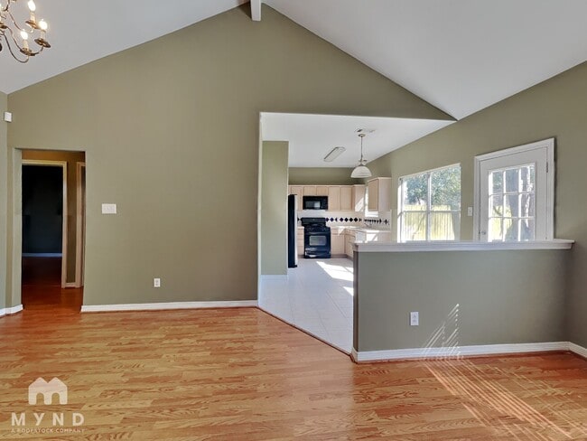 Photo - 7330 Foxport Ln