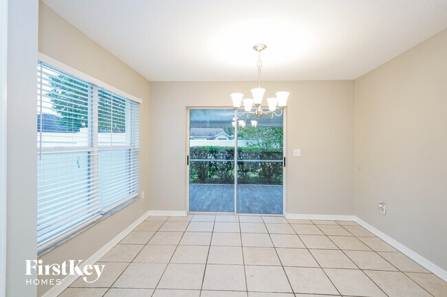 Photo - 28807 Skyglade Pl