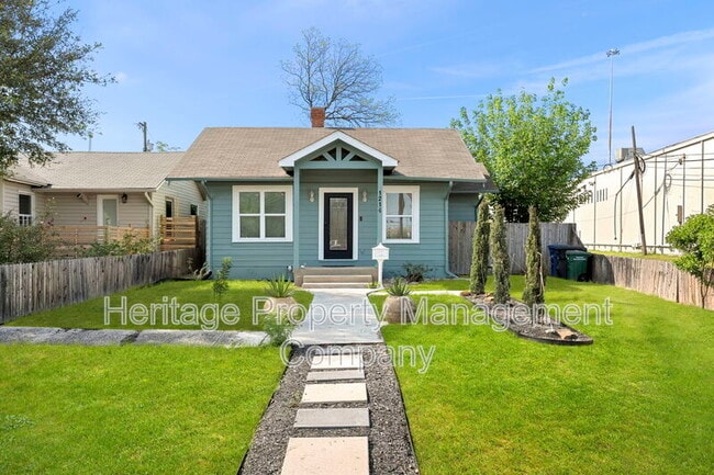 Building Photo - 1214 W Summit Ave. Rental