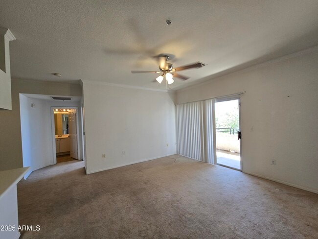 Photo - 5345 E Van Buren St Unidad 366