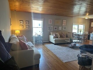 Photo - 10 City Point Ct