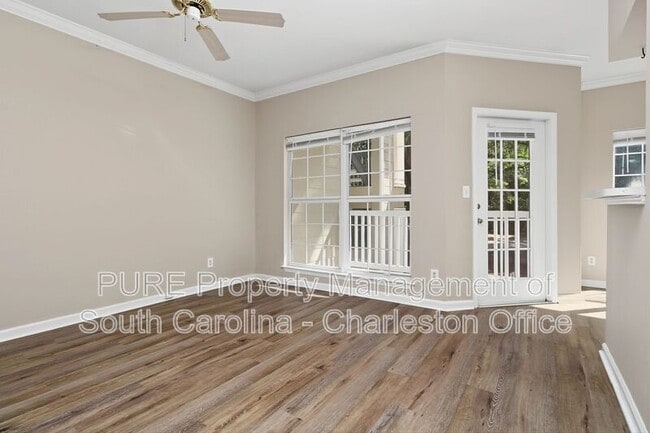 Photo - 700 Daniel Ellis Dr