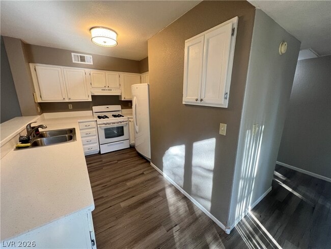 Photo - 2251 Wigwam Pkwy Unit 225