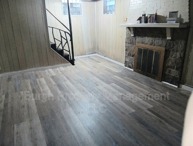 Photo - 8614 Bricelyn St