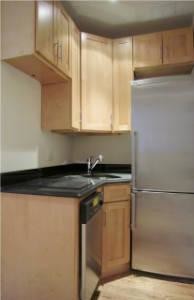 Photo - 326 E 35th St Apartments